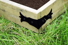 4 x Vintage Style Corner